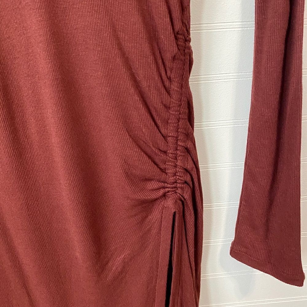 Bar III  Ruched Ribbed Long Sleeve Tunic Top - Picture 3 of 5